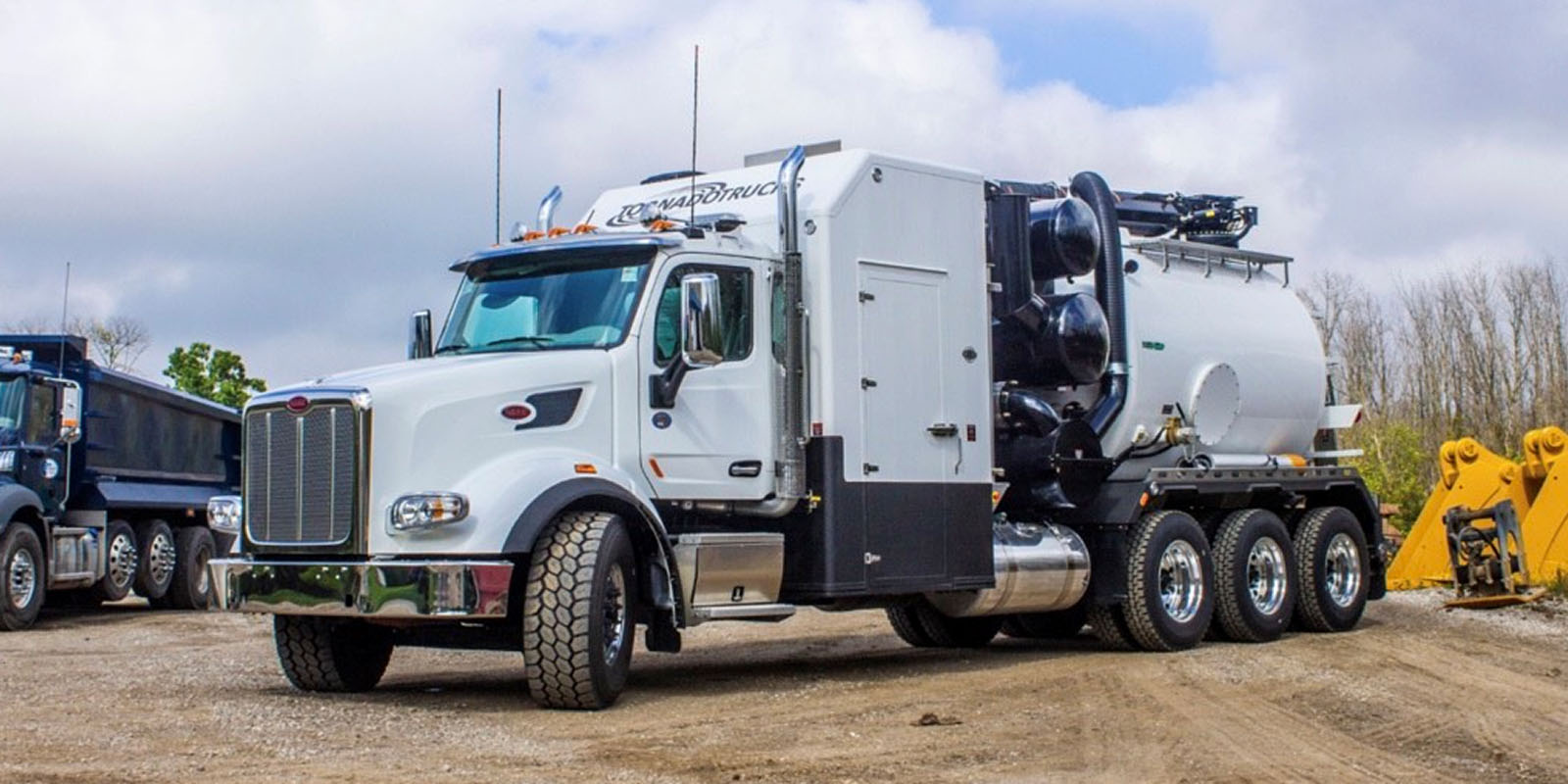 work truck with vaccume