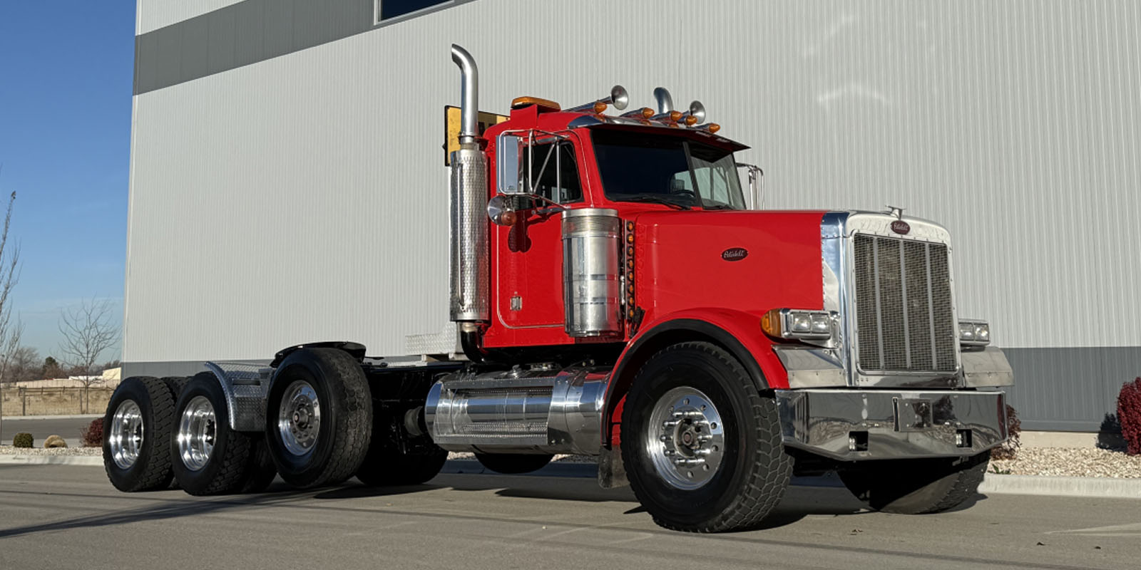 semi truck day cab